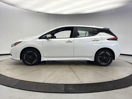 2023 Nissan Leaf SV PLUS 60 kWh