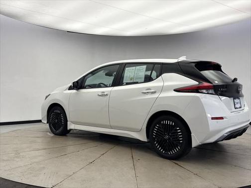 2023 Nissan Leaf SV PLUS 60 kWh