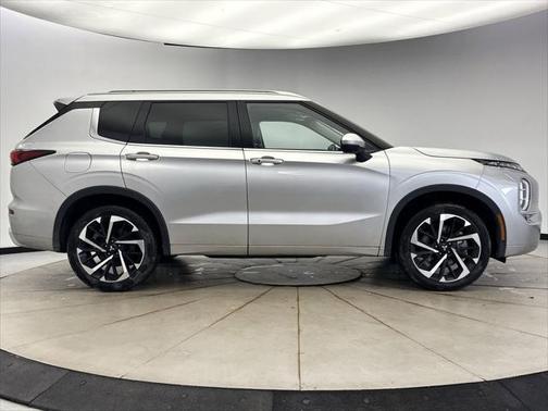 2022 Mitsubishi Outlander SEL Special Edition S-AWC