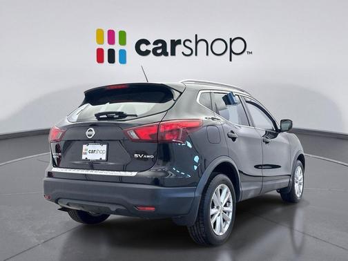 2017 Nissan Rogue Sport SV