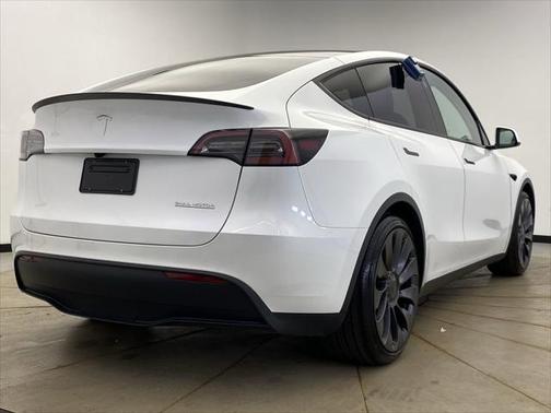 2025 Tesla Model Y Performance Dual Motor All-Wheel Drive