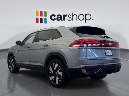 2025 Volkswagen Atlas Cross Sport 2.0T SE w/Technology 4MOTION