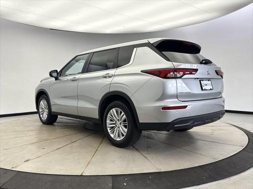 2024 Mitsubishi Outlander ES 2.5 S-AWC