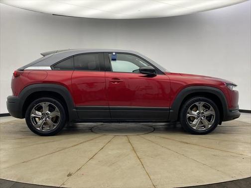 2022 Mazda MX-30 Premium Plus
