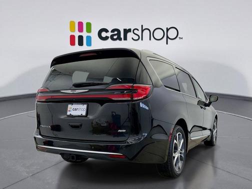 2022 Chrysler Pacifica L