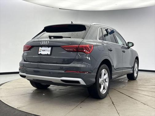2022 Audi Q3 40 Premium