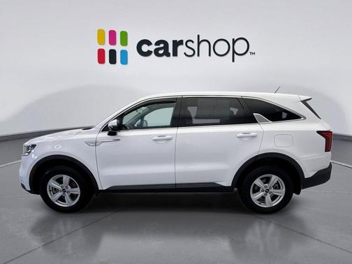 Glacial White Pearl 2023 Kia Sorento LX