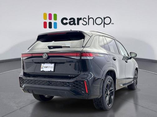Deep Black 2025 Volkswagen Tiguan 2.0T SE R-Line Black 4MOTION