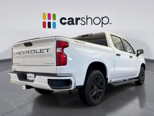 2025 Chevrolet Silverado 1500 Custom