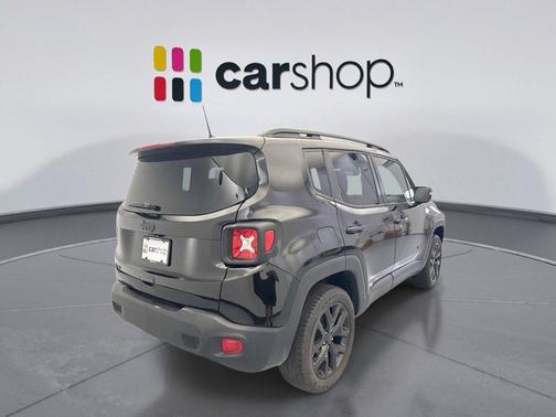 Black Clearcoat 2023 Jeep Renegade Altitude