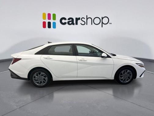 Serenity White 2024 Hyundai ELANTRA SEL