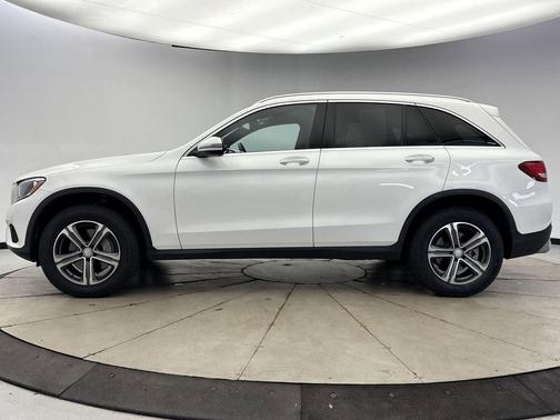 2017 Mercedes-Benz GLC 300 4MATIC