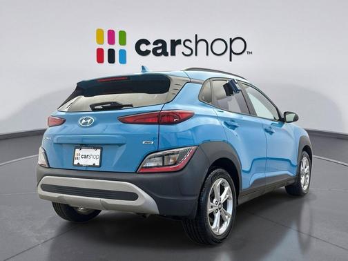 2022 Hyundai KONA SEL