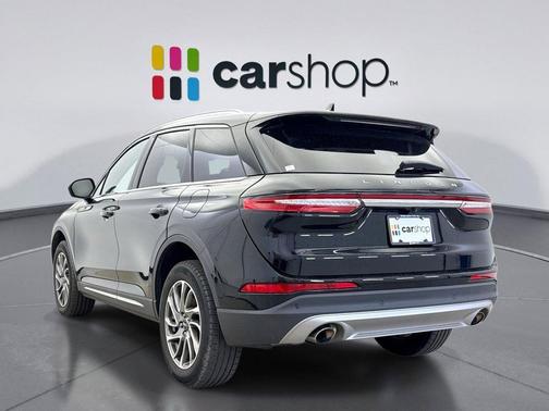 INFINITE BLACK MET CC 2022 Lincoln Corsair Standard