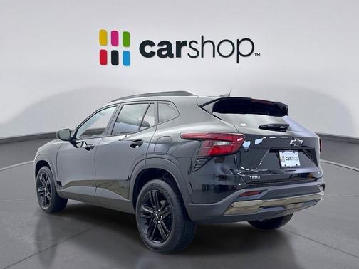 Mosaic Black Metallic 2025 Chevrolet Trax FWD ACTIV