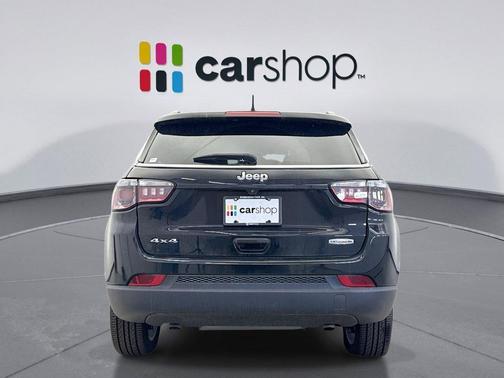 2023 Jeep Compass Latitude Lux