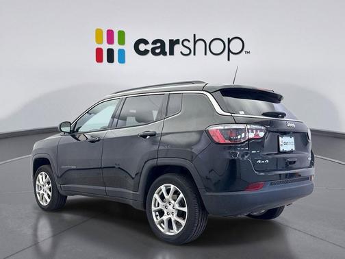 2023 Jeep Compass Latitude Lux