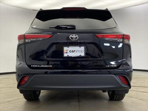 2022 Toyota Highlander LE