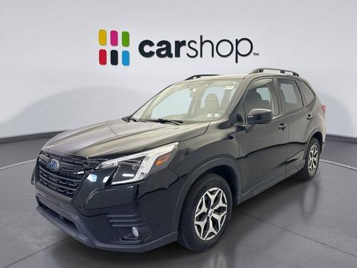 Crystal Black Silica 2023 Subaru Forester Premium