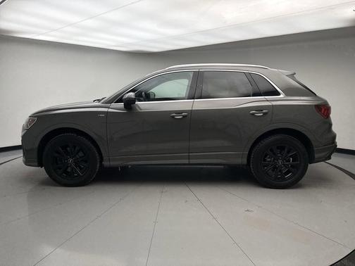 2023 Audi Q3 Premium 45 TFSI S line quattro Tiptronic