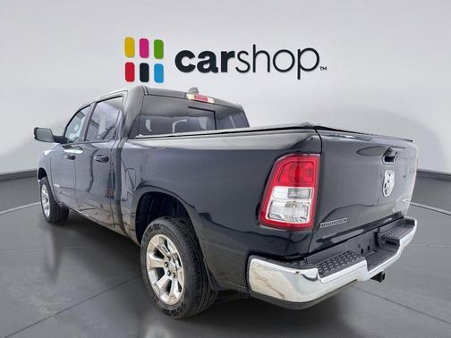 Diamond Black Crystal Pearlcoat 2022 RAM 1500 Big Horn/Lone Star