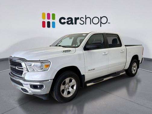 Bright White Clearcoat 2021 RAM 1500 Big Horn/Lone Star
