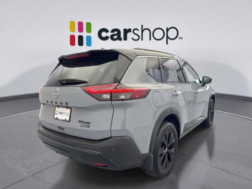 Boulder Gray Pearl/Super Black 2023 Nissan Rogue SV