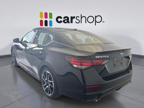 Super Black 2024 Nissan Sentra SR