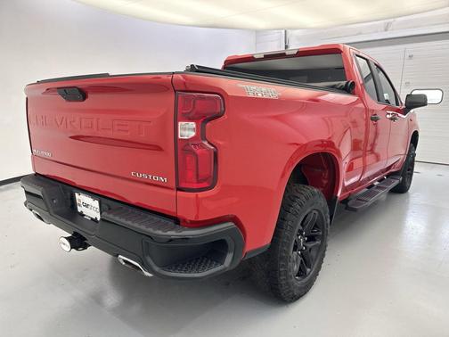 Red Hot 2019 Chevrolet Silverado 1500 Custom Trail Boss