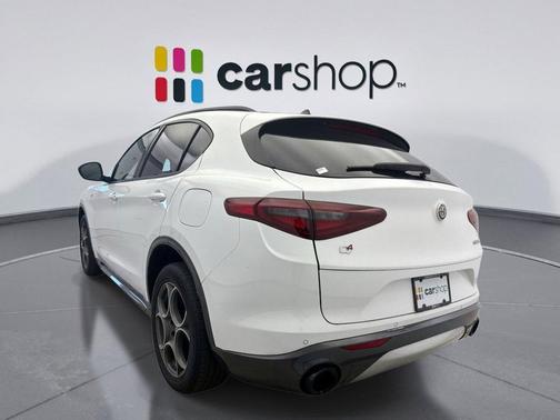 2022 Alfa Romeo Stelvio Ti