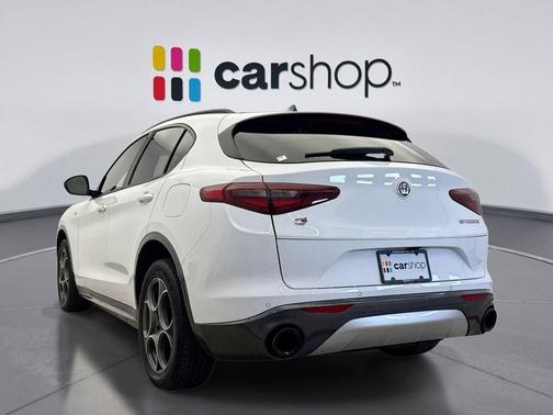 2022 Alfa Romeo Stelvio Ti