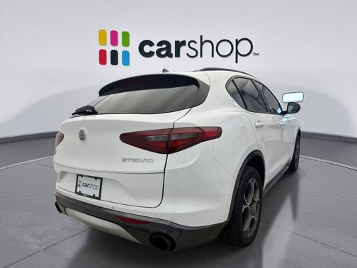 2022 Alfa Romeo Stelvio Ti