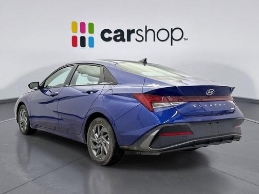 2024 Hyundai ELANTRA HEV Blue