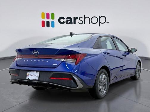 2024 Hyundai ELANTRA HEV Blue
