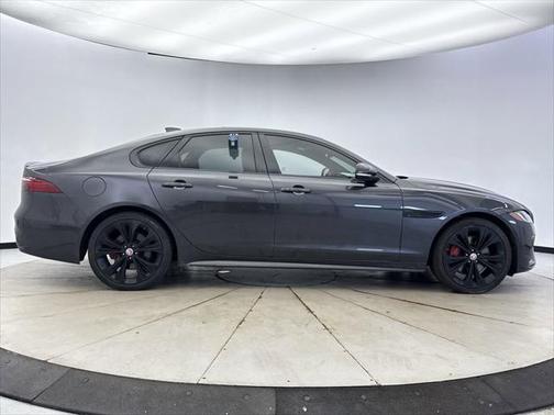 2023 Jaguar XF R-Dynamic SE P300 AWD Automatic