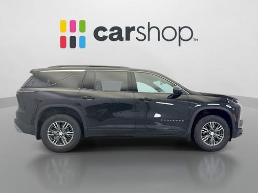 Mosaic Black Metallic 2024 Chevrolet Traverse LT