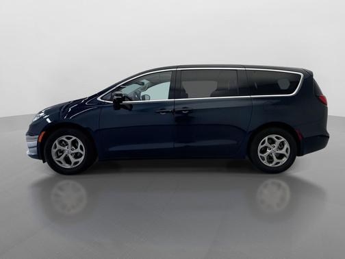 Fathom Blue Pearlcoat 2024 Chrysler Pacifica Limited