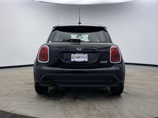 2022 MINI Hardtop Cooper