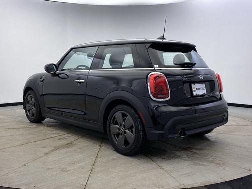 2022 MINI Hardtop Cooper