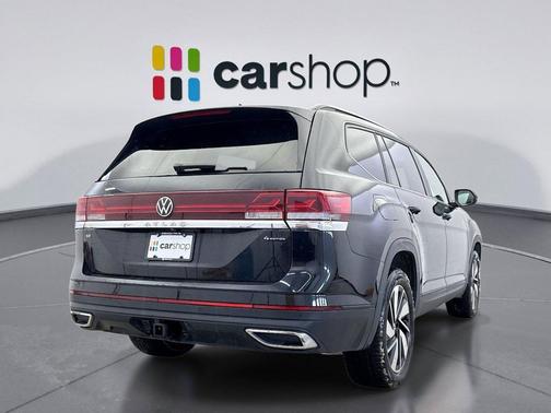 2024 Volkswagen Atlas 2.0T SE w/Technology 4MOTION