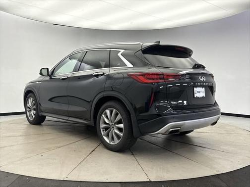 2022 INFINITI QX50 LUXE AWD