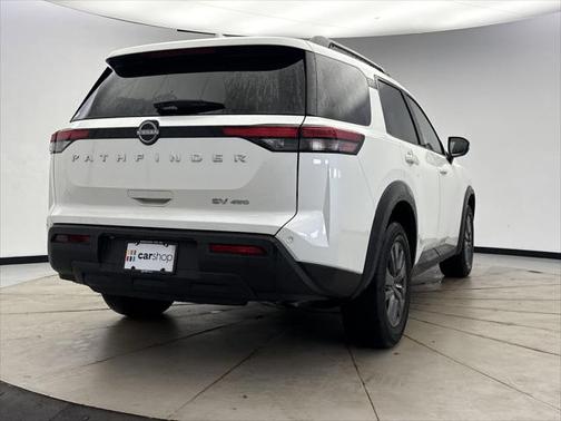 2024 Nissan Pathfinder SV 4WD