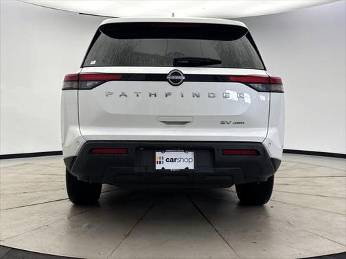 2024 Nissan Pathfinder SV 4WD