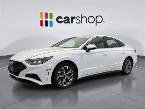 2022 Hyundai SONATA SEL