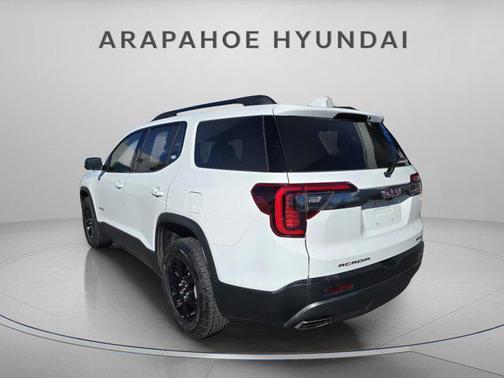 2023 GMC Acadia AWD AT4