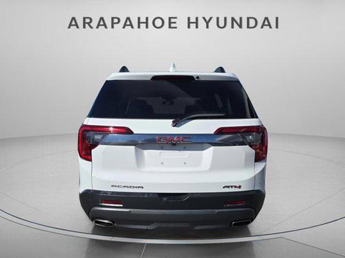 2023 GMC Acadia AWD AT4