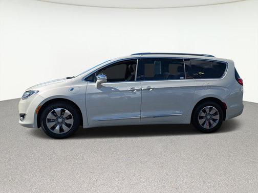 2020 Chrysler Pacifica Hybrid Limited