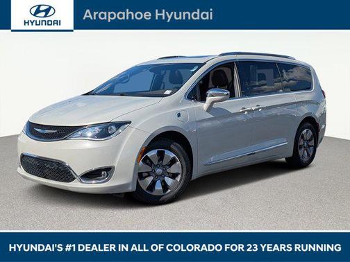 2020 Chrysler Pacifica Hybrid Limited