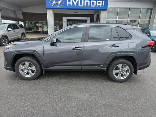 2023 Toyota RAV4 Hybrid XLE