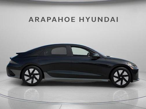 2025 Hyundai IONIQ 6 SE